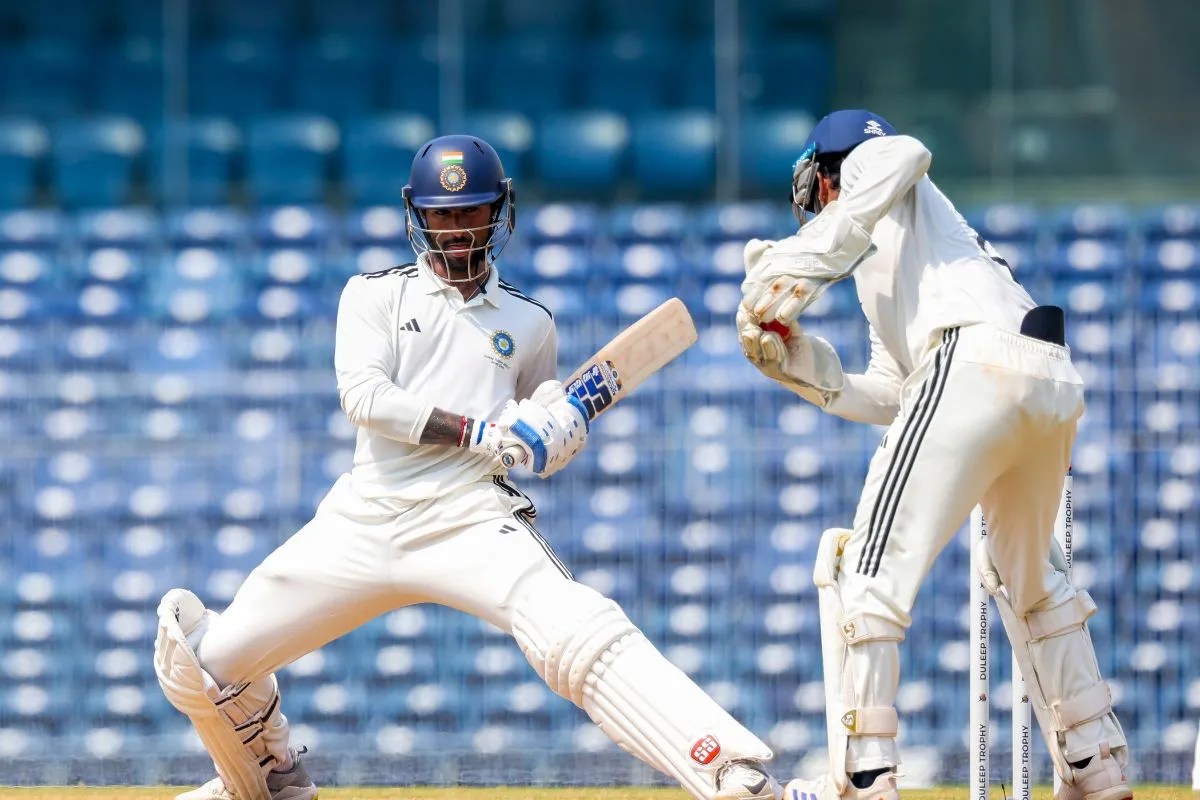 Duleep Trophy 2026: 708 के जवाब में 336 रन पर ढेर हुई साउथ जोन, जीत की दहलीज पर ईशान किशन की कप्तानी वाली ईस्ट जोन