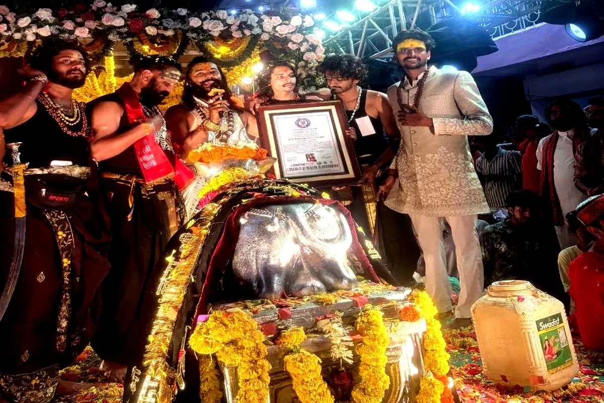 रतलाम के कुलदीप ने की ऐसी आरती, पूरे देश में किया अपना नाम
