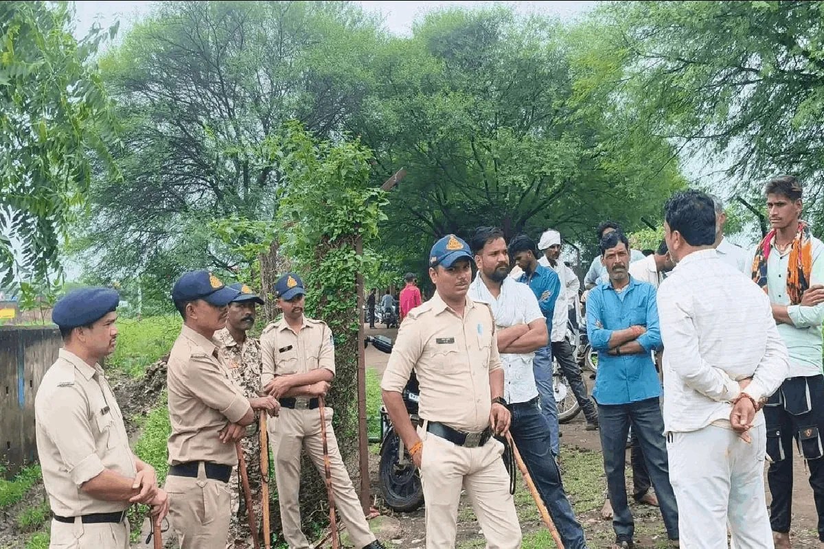 सागर में मिलावटी शराब पीने से अब तक 12 लोगों की मौत, बढ़ सकता है आंकड़ा, गांवों में चल रही स्क्रीनिंग