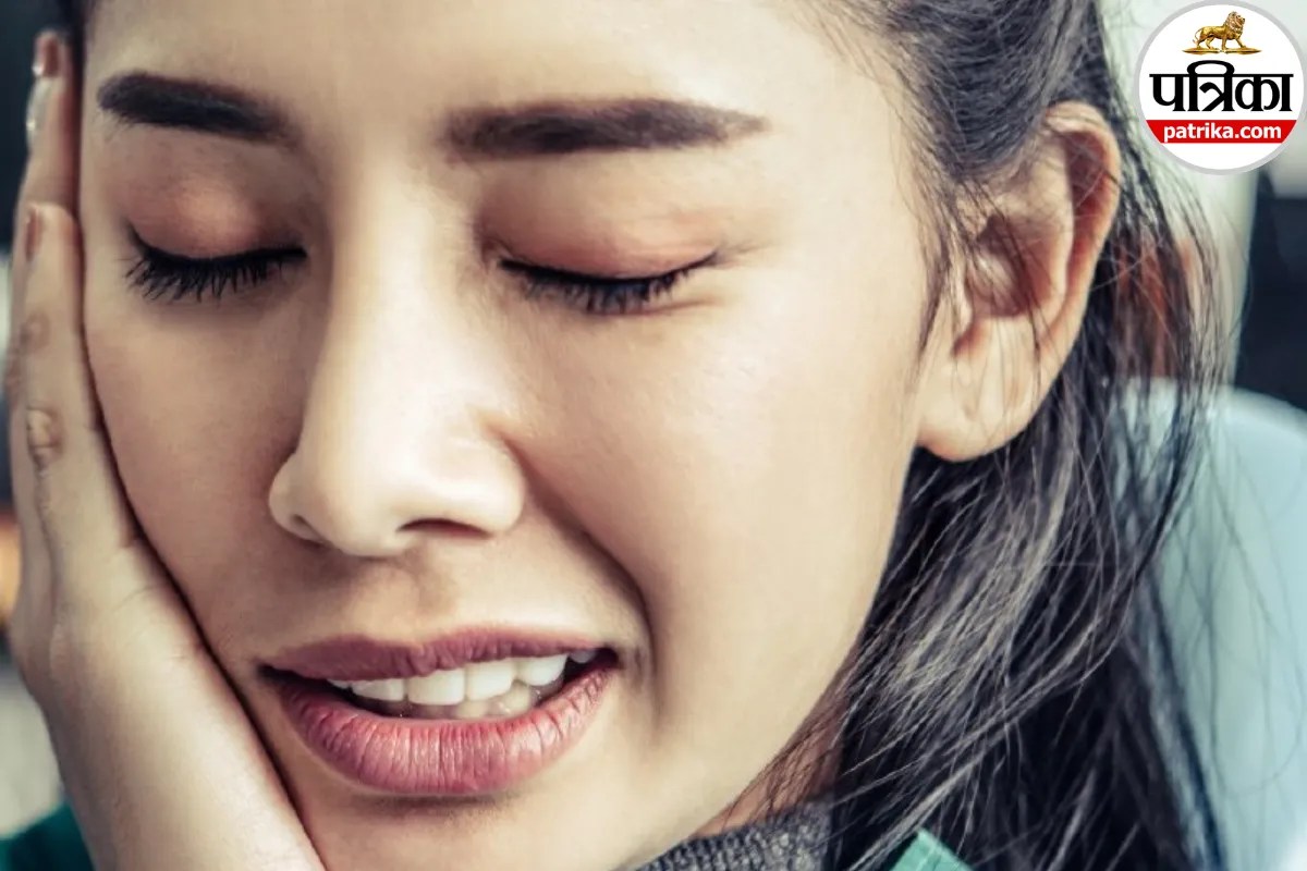 Wisdom Teeth: हर किसी की अक्ल दाढ़ नहीं निकलती! जानें अक्ल दाढ़ क्यों निकलती है और कब बन सकती है समस्या