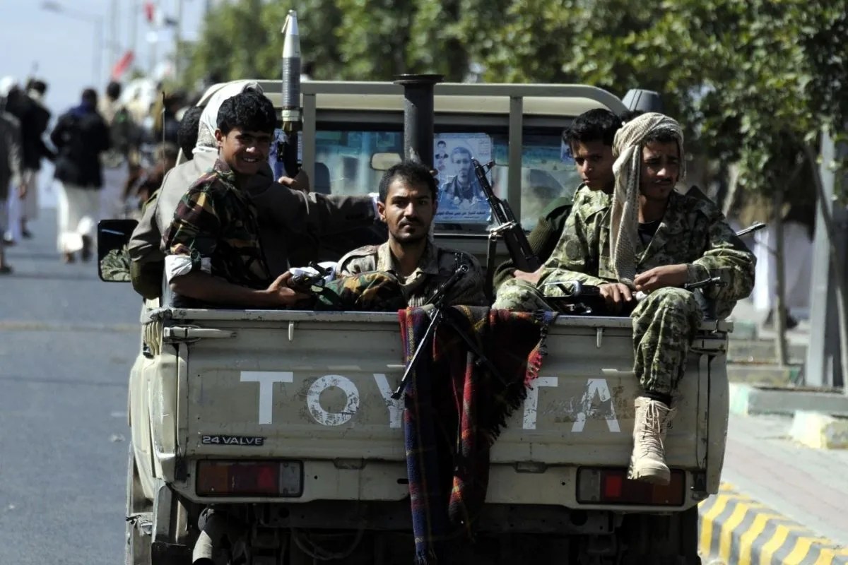 AK-47 और रॉकेट लॉन्चर लेकर पहाड़ों से उतरा बनी हशीश कबीला, हूतियों के सपोर्ट में बढ़ी सऊदी अरब की टेंशन