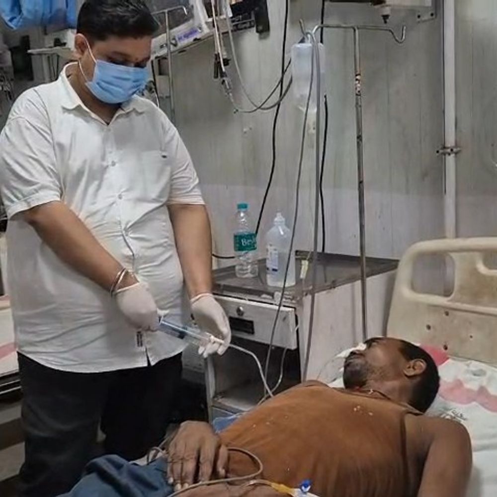 फसल खराब होने पर किसान ने खाया कीटनाशक:सीतामढ़ी में हालत गंभीर; परिजनों ने सदर अस्पताल में कराया भर्ती, बटाई पर ली थी जमीन