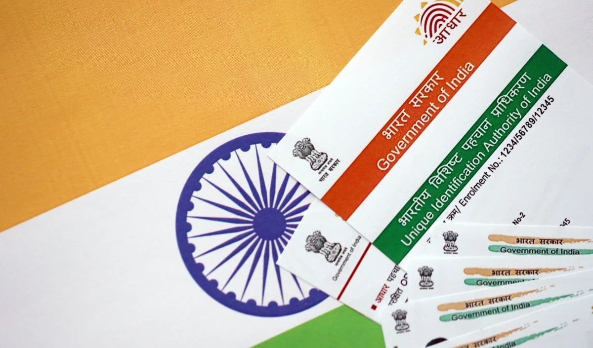 Aadhaar Card खो जाने पर न करें अनदेखी, Delhi Police Portal पर ऐसे दर्ज कराएं Online Report