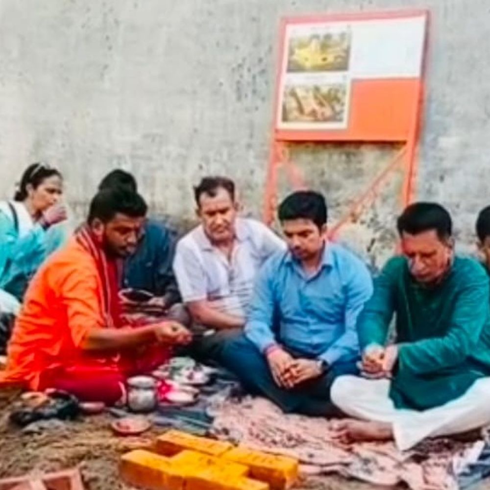 संभल में पापमोचन-पिशाचमोचन तीर्थ का 1.9 करोड़ से कायाकल्प शुरू:68 तीर्थ और 19 कूपों के जीर्णोद्धार का काम चालू