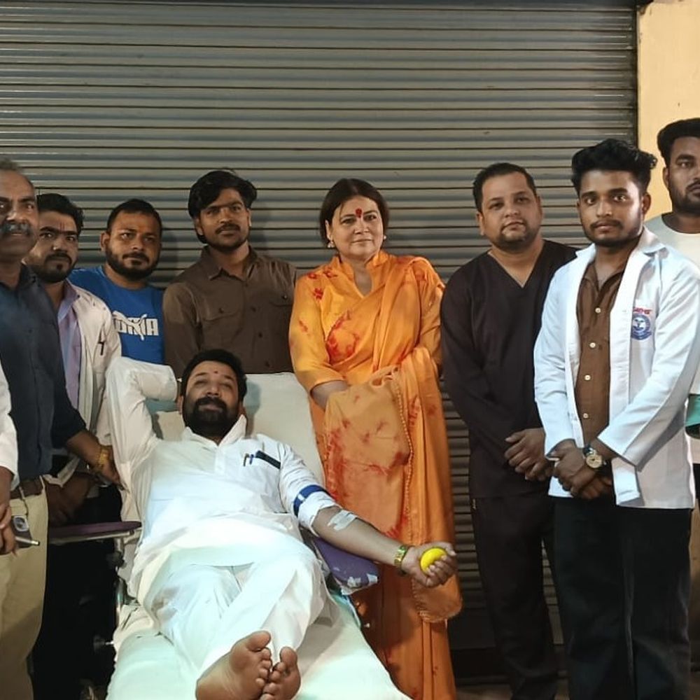 भाजपा नेता दीपक शर्मा के शिविर में 148 यूनिट रक्तदान:लोगों ने बढ़-चढ़कर हिस्सा लिया, मानव सेवा की मिसाल पेश की