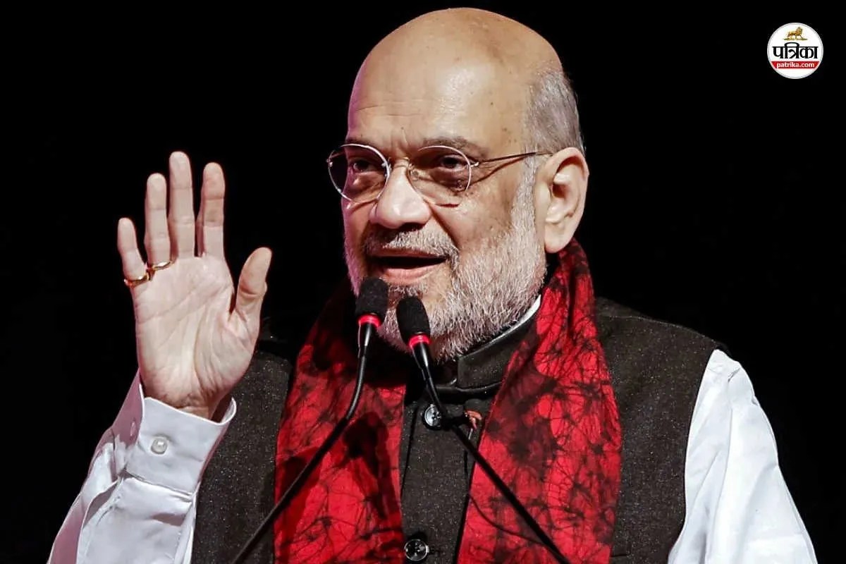 दिल्ली में इमारत गिरने की खबर मिलते ही अमित शाह ने गोवा का कार्यक्रम बीच में छोड़ा, राहत-बचाव की ली जानकारी