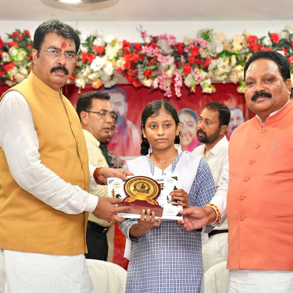 विजेताओं को प्रदेश अध्यक्ष ने सम्मानित किया