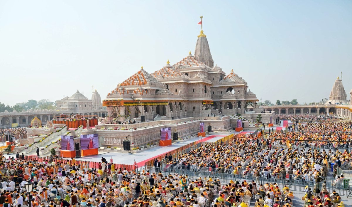 Ayodhya Ram Temple Donation Theft Case | SIT ने सुप्रीम कोर्ट में सौंपी रिपोर्ट, CCTV फुटेज में 105 बार चोरी की पुष्टि, 25 सितंबर तक चार्जशीट