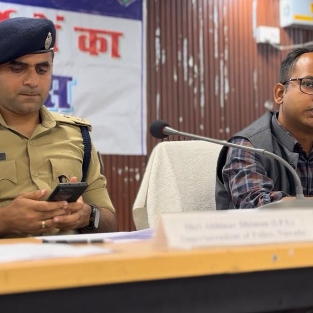 नवादा में 30 जगहों पर पुलिस और दंडाधिकारी तैनात:कानून-व्यवस्था बनाए रखने अफवाहों पर ध्यान न देने की अपील