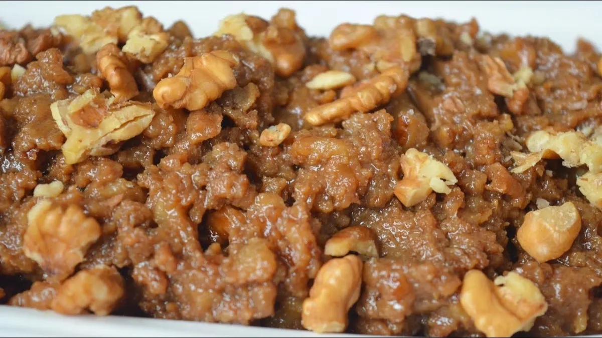 मीठे की क्रेविंग दूर करने के लिए बनाएं अखरोट का हलवा, स्वाद इतना शानदार कि मांग-मांगकर खाएंगे सभी, नोट करें विधि