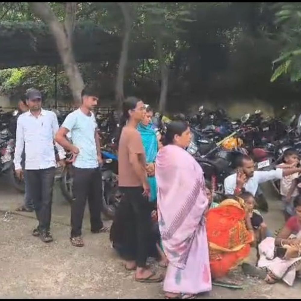 बांका में बिच्छू के डंक से बच्ची की मौत:घर के पास खेल रही थी, अस्पताल में इलाज के दौरान तोड़ा दम