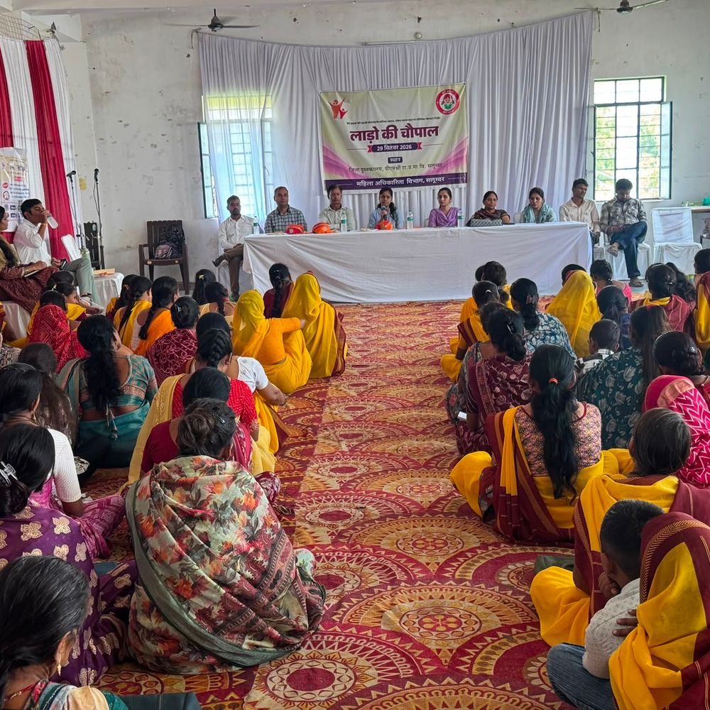 सलूंबर में लाडो चौपाल,महिलाओं को स्वास्थ्य-सुरक्षा की जानकारी दी:पोषण, एनीमिया से बचाव पर चर्चा; सरकारी योजनाओं के बारे में भी बताया