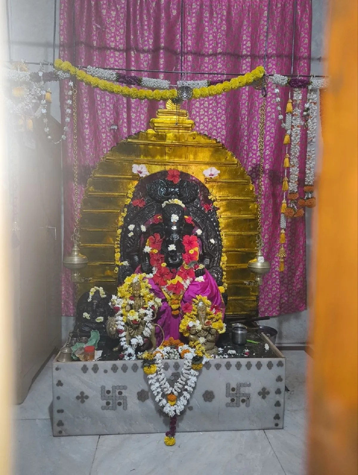 चैतन्य नगर का आस्था धाम: दो दशक से श्रद्धालुओं की आस्था का केंद्र है वरसिद्धि विनायक मंदिर