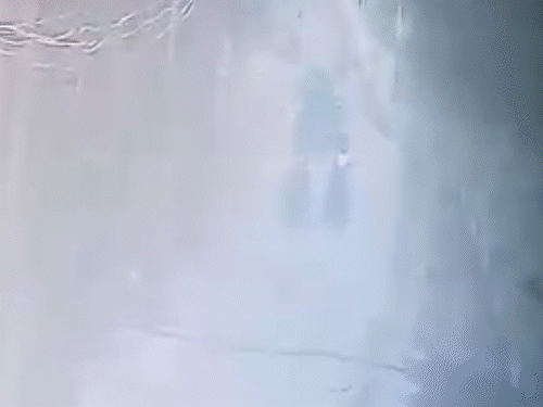गोपालगंज से किडनैप छात्र 9 घंटे बाद देवरिया से मिला:नकाबपोशों ने किया था अपहरण, स्कूल के पास से गायब; CCTV-DVR से छेड़छाड़