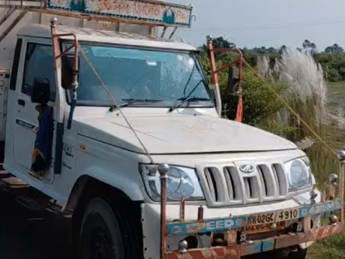 गयाजी में किराना कारोबारी से 2.10 लाख लूटे:बीच सड़क बदमाशों ने अपनी कार खड़ी कर रोका रास्ता, पीड़ित की गाड़ी की निकाली चाबी