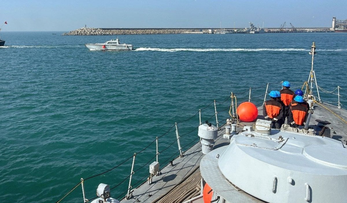 भारत-पाक के बीच फिर तनाव? पाकिस्तान ने रची समुद्र में भारत के खिलाफ गंदी साजिश! गुजरात ATS और कोस्ट गार्ड सीना तान के खड़े हुए