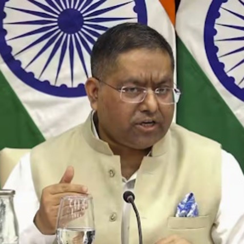 भारतीय नौसेना के जहाज से टकराया पाकिस्तानी नौसेना का जहाज:भारत ने पाकिस्तानी राजनयिक को तलब कर विरोध जताया