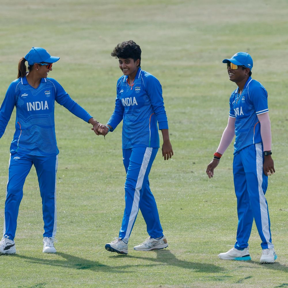 भारतीय विमेंस टीम एशियन गेम्स के सेमीफाइनल में पहुंची:जापान को 8 विकेट से हराया, शेफाली ने नाबाद 40 रन बनाए, चरणी को 4 विकेट