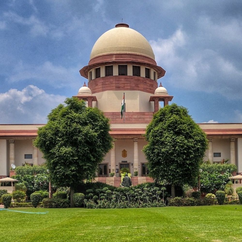 गिरफ्तारी की वजह नहीं बताई तो एक्शन गैरकानूनी कहलाएगा:दोबारा पकड़ने से पहले मजिस्ट्रेट की मंजूरी जरूरी; सुप्रीम कोर्ट ने तय किए नियम