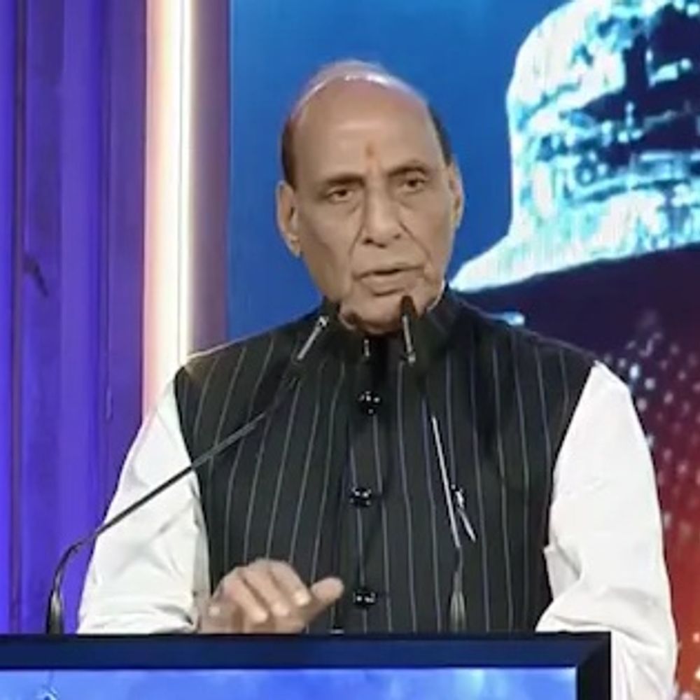 राजनाथ बोले-पाकिस्तान नहीं सुधरा तो हर कार्रवाई के लिए तैयार:आतंकवाद और बातचीत साथ नहीं चल सकती,  राष्ट्रीय सुरक्षा से समझौता नहीं करेंगे