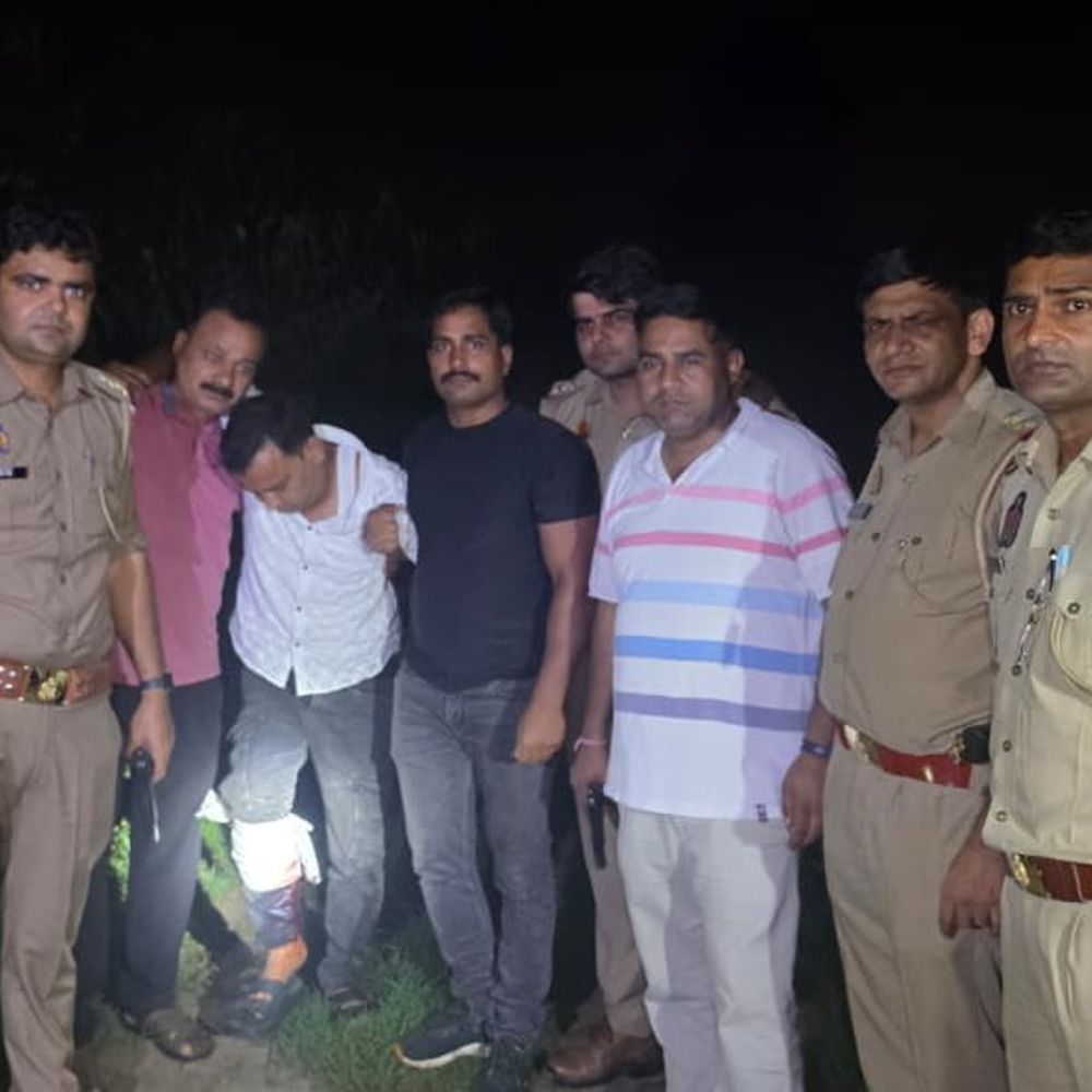 बागपत में 25 हजार के इनामी बदमाश को लगी गोली:पुलिस पर फायरिंग कर भागा था, दरोगा की बुलेटप्रूफ जैकेट में फंसी गोली; बदमाश अस्पताल में भर्ती