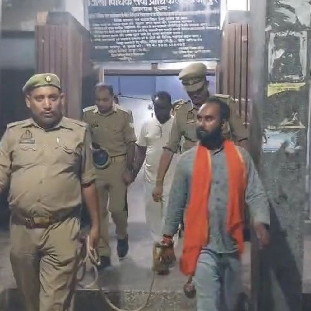 आठ साल की बच्ची से दुष्कर्म, दोषी को उम्रकैद:गाजीपुर पॉक्सो कोर्ट का फैसला, एक लाख जुर्माना भी लगाया