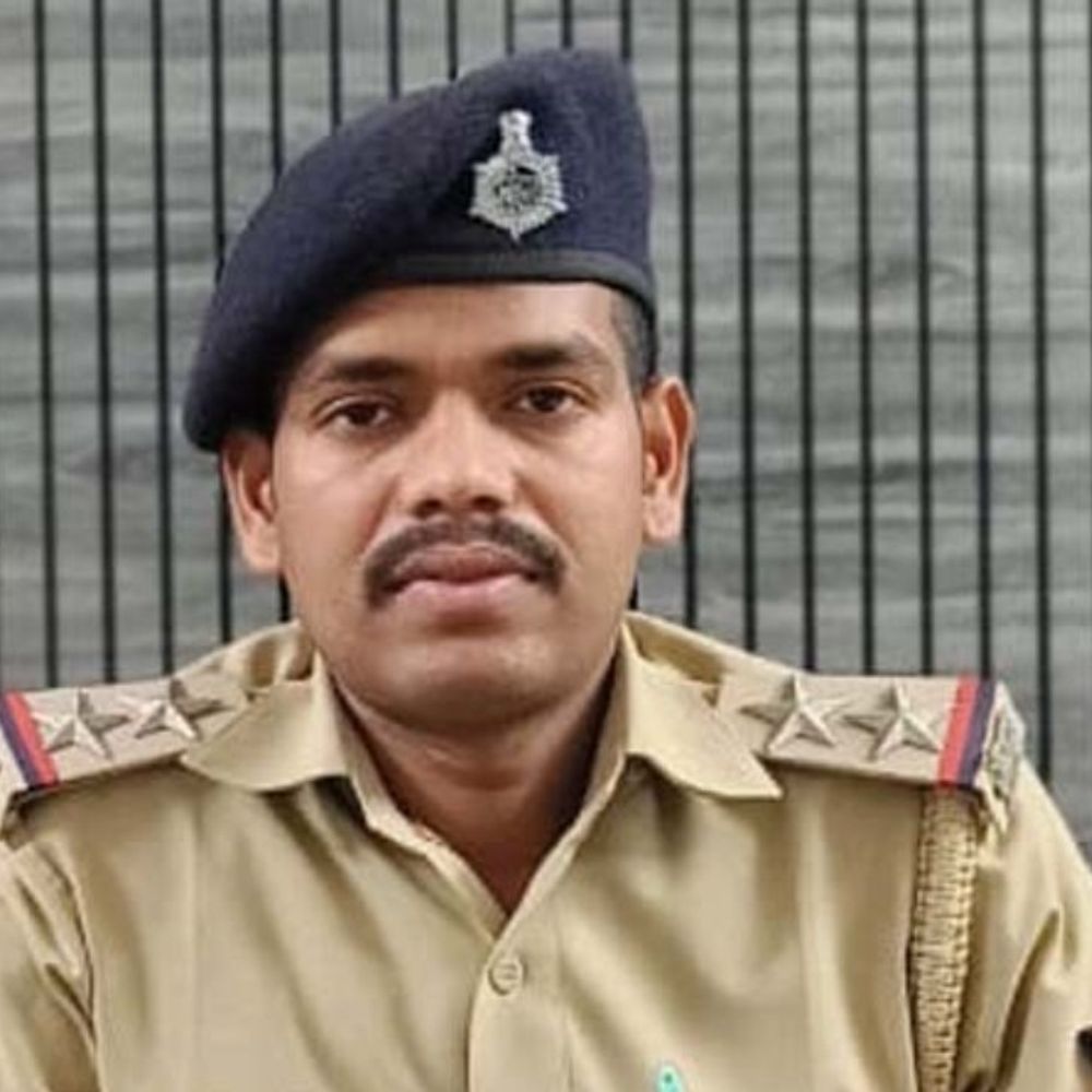 किशनगंज SP ने गलगलिया थानाध्यक्ष राकेश कुमार को किया सस्पेंड:ड्रग्स छापेमारी में संदिग्ध आचरण पड़ा भारी, विभागीय कार्रवाई के विरुद्ध मांगा गया स्पष्टीकरण