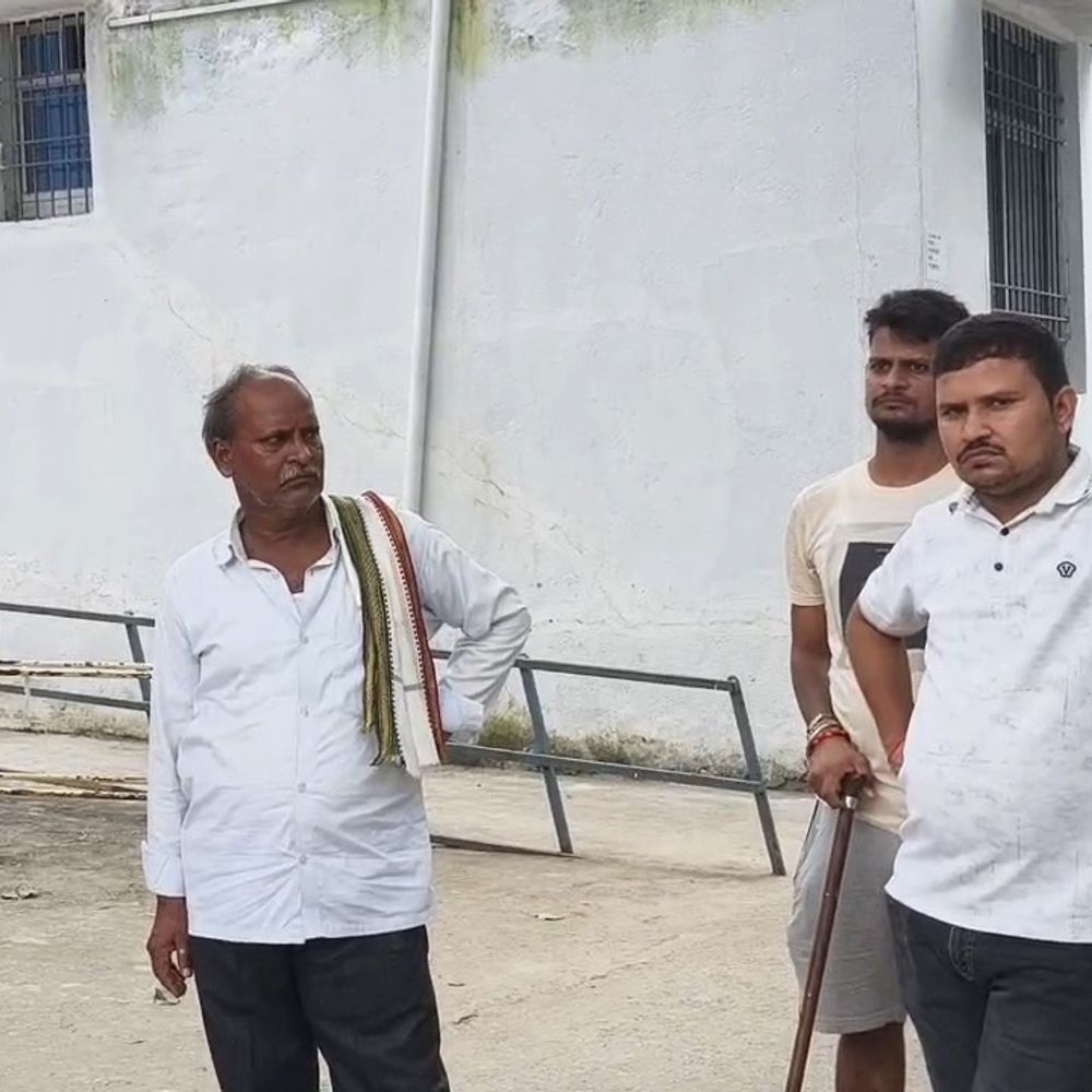 अज्ञात गाड़ी की टक्कर से बाइक सवार युवक की मौत:UP का रहने वाला था मृतक, पेट्रोल पंप के पास एक्सीडेंट