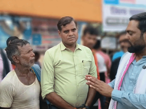 भागलपुर- जगदीशपुर में 228 बाढ़ पीड़ित परिवारों को मिला ठिकाना:पॉलिटेक्निक कॉलेज में राहत शिविर, सामुदायिक रसोई और अस्थायी स्कूल की व्यवस्था