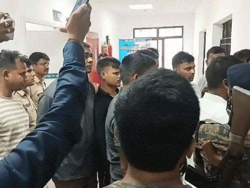 समस्तीपुर सदर अस्पताल में महिला सिपाही की मौत:साथी पुलिसकर्मी का आरोप- पेट दर्द से नहीं, लापरवाही से गई जान; ICU में डॉक्टर मौजूद नहीं थे