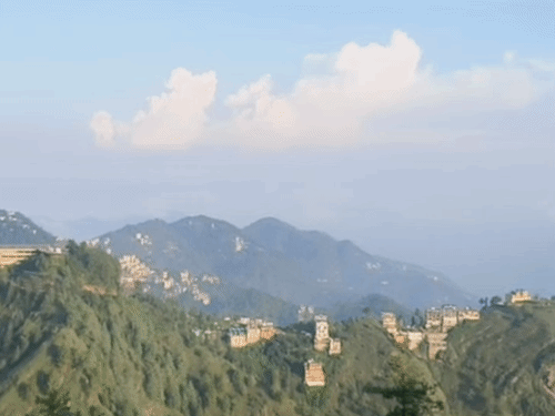 हिमाचल में सुबह-शाम बढ़ी ठंड:नॉर्मल से नीचे गिरा न्यूनतम तापमान; दिन में उमस भरी गर्मी, कल से मानसून पड़ेगा कमजोर