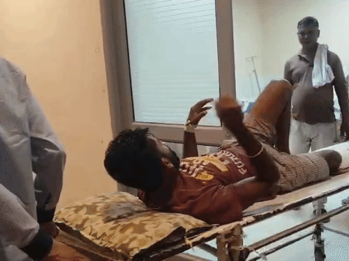 दरभंगा- बाइक सवार बदमाशों ने युवक को मारी गोली:मोबाइल और बाइक की चाबी छीनने का आरोप, विरोध करने पर पैर में दागी बुलेट