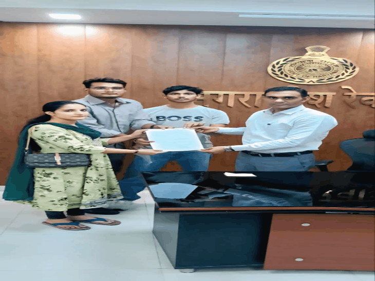 CJP रेवाड़ी में हुई सक्रिय::HSSC की लंबित भर्तियां जल्द पूरी करने की मांग, DC को सौंपा ज्ञापन