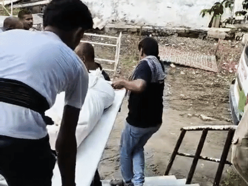 समस्तीपुर- कंगन चुराते दादी ने देखा, पोते ने गला घोंटा:मृतका के बेटे ने कहा- भतीजा पहले भी चोरी करता था, उसी ने मेरी मां की हत्या की