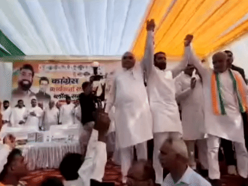 महेंद्रगढ़ में हुड्डा ने भाजपा सरकार को घेरा:बोले- 5 हजार सरकारी स्कूल बंद किए, गांव-गांव पहुंचाएं सरकार की नाकामियां