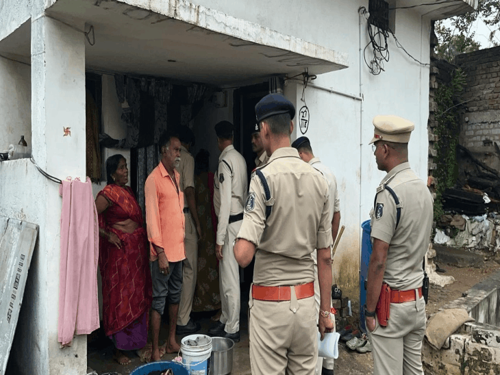 ऑपरेशन विश्वास…रायपुर में अपराधियों पर पुलिस का शिकंजा:तीनों जोन में एक सप्ताह चली कार्रवाई, 82 वारंटी गिरफ्तार; 17.30 लाख की नशीली सामग्री जब्त