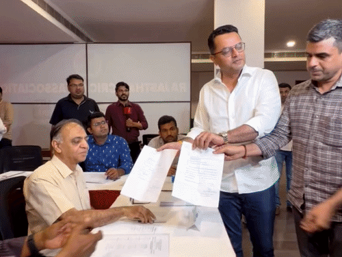 राजेंद्र राठौड़ के बेटे ने RCA-चुनाव से वापस लिया नामांकन:बोले- दबाव में नहीं; चिकित्सा मंत्री-सांसद-विधायक के बेटों ने अब तक नहीं छोड़ा मैदान