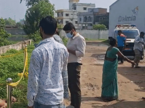 मुजफ्फरपुर- सीमेंट गोदाम के नाइट गार्ड की हत्या:सोने की जगह से 100 मीटर दूर फेंकी मिली लाश, इंडस्ट्रीयलिस्ट अमर पांडे का है वेयरहाउस