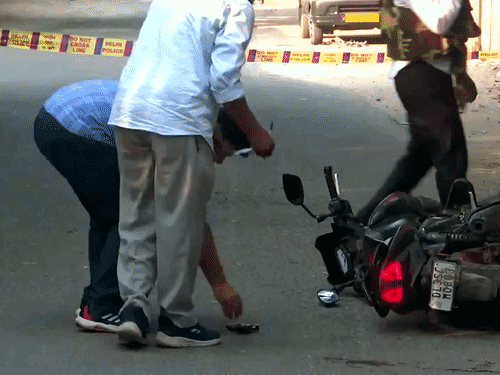 दिल्ली गैंगरेप- दो आरोपी भी अरेस्ट, एक पहले पकड़ा गया:पुलिस ने 300 CCTV खंगाले, घटनास्थल भी गए; आपत्तिजनक चीजें बरामद