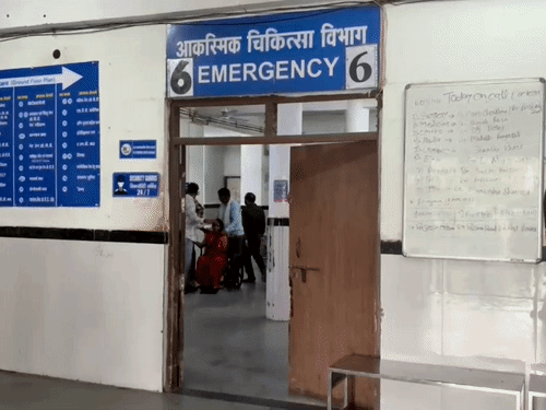 वन स्टॉप सेंटर में नाबालिग को पीटा,लौंगिक उत्पीड़न के आरोप:दूसरे राज्य की लड़की की आंख, पेट में चोट; 4 लड़कियों पर आरोप, दो पर FIR