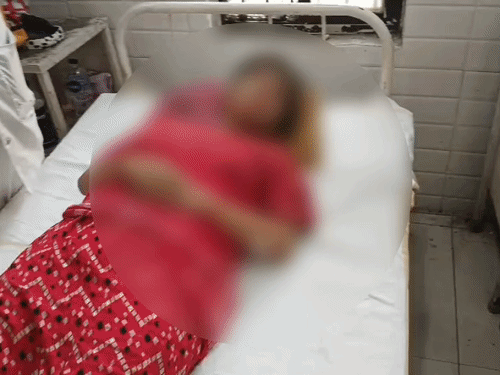 वाराणसी में शादी, कोर्ट मैरिज से पहले छत से फेंका:मुजफ्फरपुर की लड़की बोली- मैं पिछड़ी जाति से हूं, इसलिए बॉयफ्रेंड ने हत्या की कोशिश की