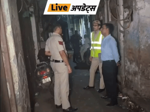 भास्कर अपडेट्स:दिल्ली के जाफराबाद में 19 साल के लड़के को साथी ने चाकू मारा, इन्वर्टर बॉक्स फैक्ट्री में हुई घटना