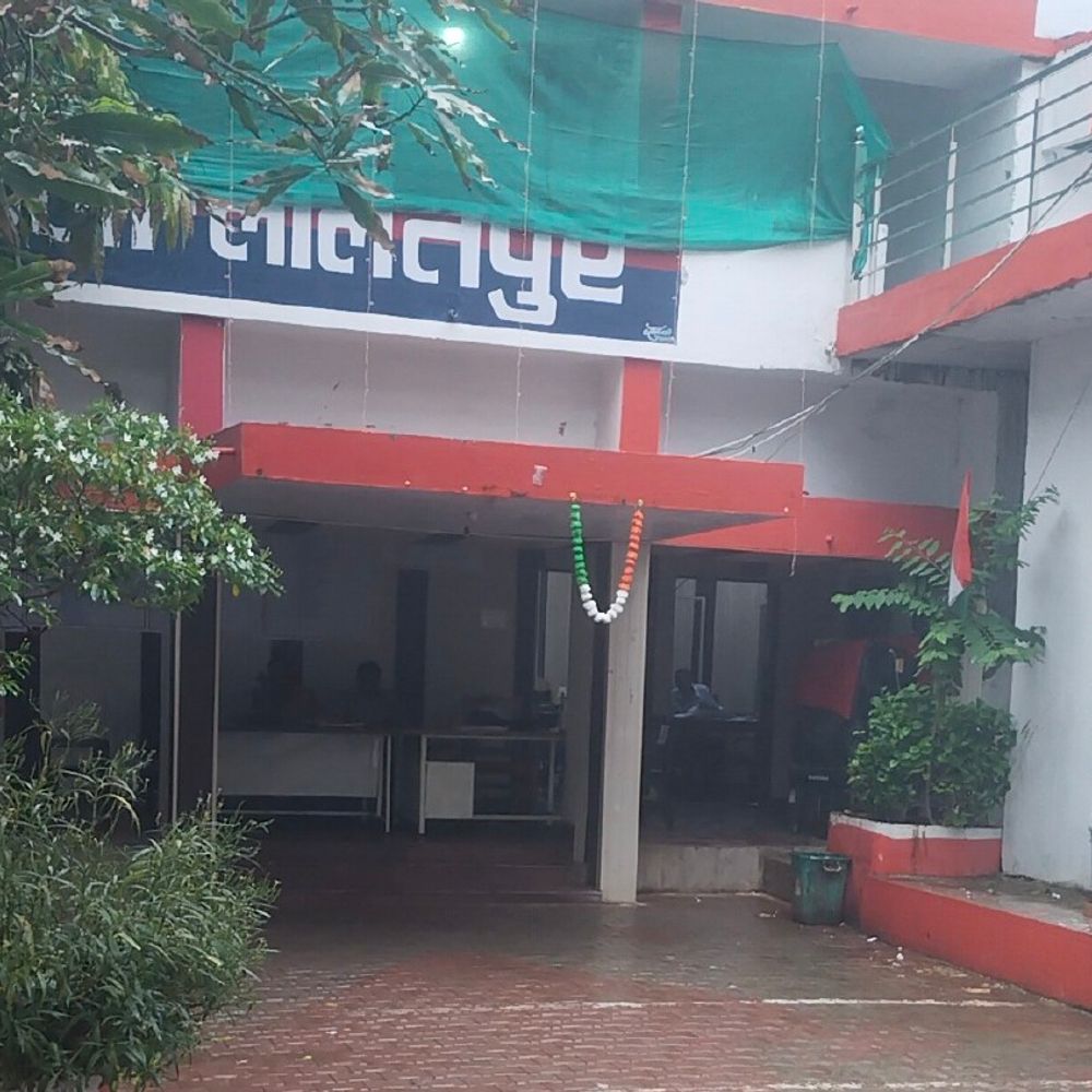ललितपुर में 13 साल की किशोरी से रेप, गर्भवती हुई:मां की शिकायत पर FIR, एक आरोपी हिरासत में, चार माह पहले किया था रेप
