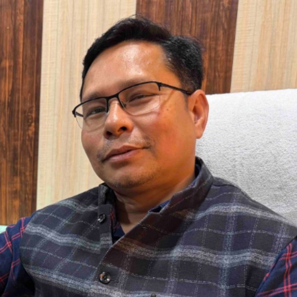 रामपुर में बारिश और हवा से धान की फसल गिरी:किसानों ने नुकसान की आशंका जताई, कृषि विभाग ने कहा- जांच के बाद बनेगी रिपोर्ट