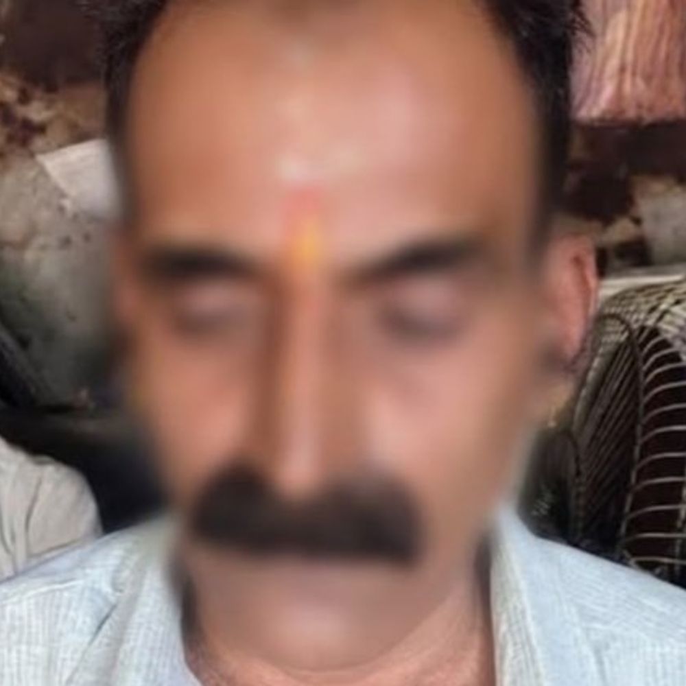 कांगड़ा में कबाड़ दुकान से चरस बरामद:2 दुकानदार गिरफ्तार; पहले भी NDPS एक्ट दर्ज हैं केस
