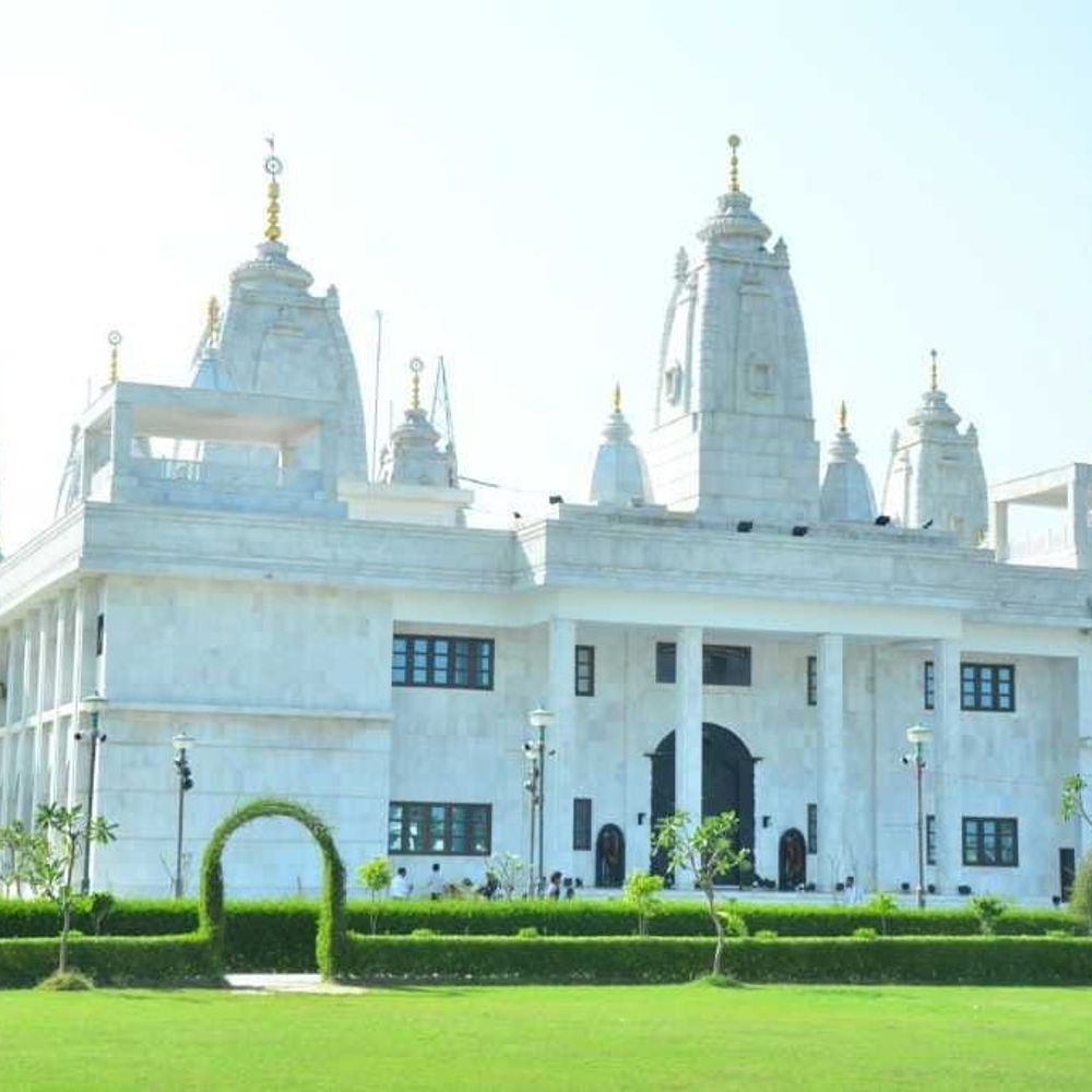 कानपुर में जन्माष्टमी पर रूट डायवर्जन:मैनावती मार्ग पर नो-एंट्री, गंगा बैराज से शटल बस से पहुंचेंगे श्रद्धालु