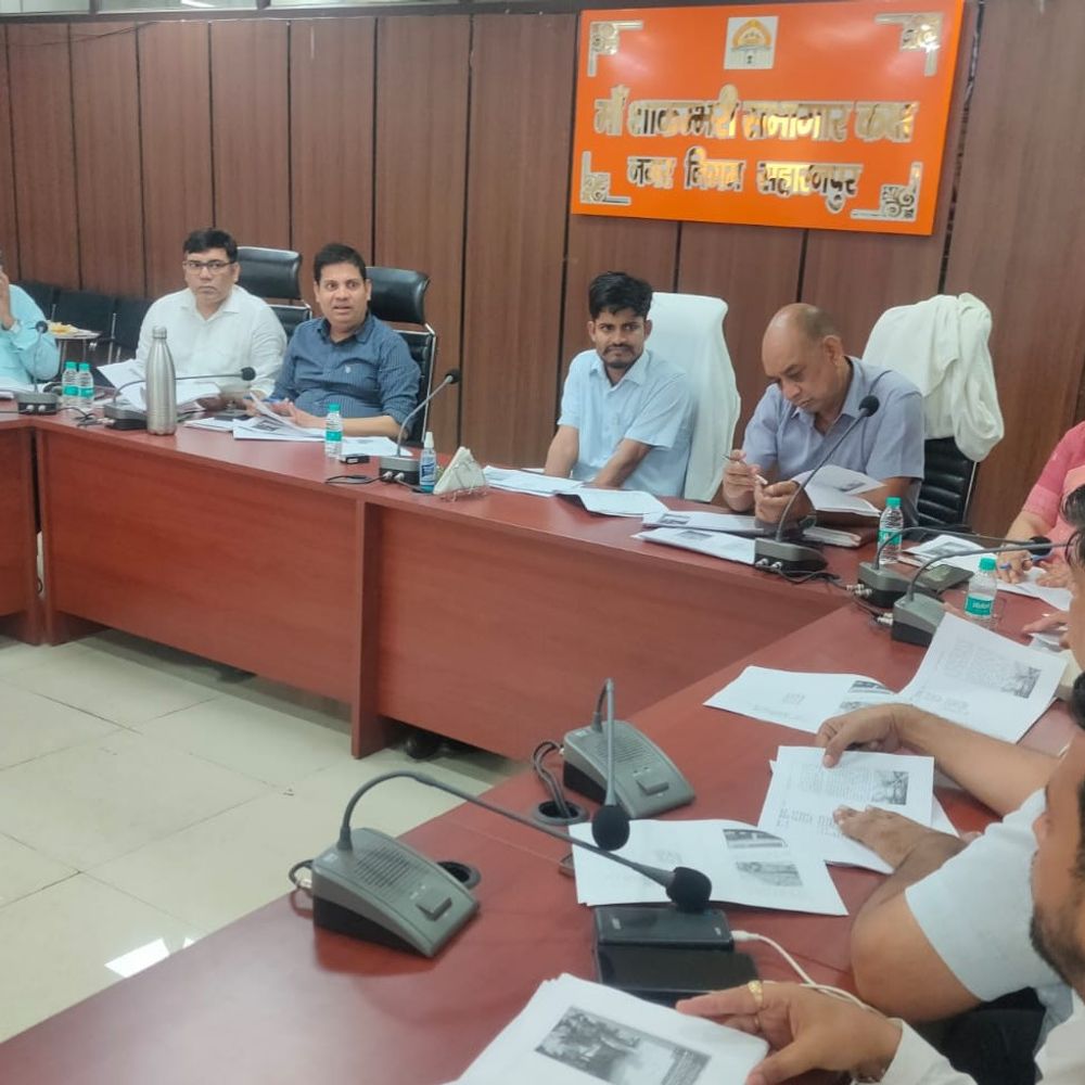 सहारनपुर में पुल खुमरान का कूड़ा डलावघर जल्द होगा खत्म:नगर आयुक्त ने व्यापारियों की बैठक में जल निकासी, अतिक्रमण और अवैध चौकियों पर दिए निर्देश