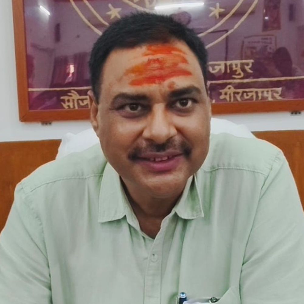 मिर्जापुर में जलभराव वाले इलाकों में कल स्कूल बंद रहेंगे:जिलाधिकारी के निर्देश पर BEO ने आदेश जारी किया