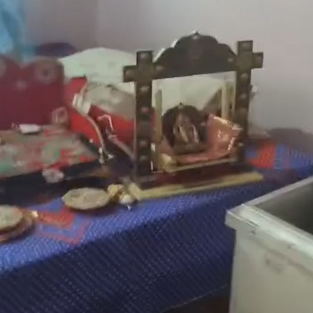 सतना में सूने घर का ताला तोड़कर चोरी:चोर 4.30 लाख नकद और 5 तोला सोने-चांदी के गहने ले गए