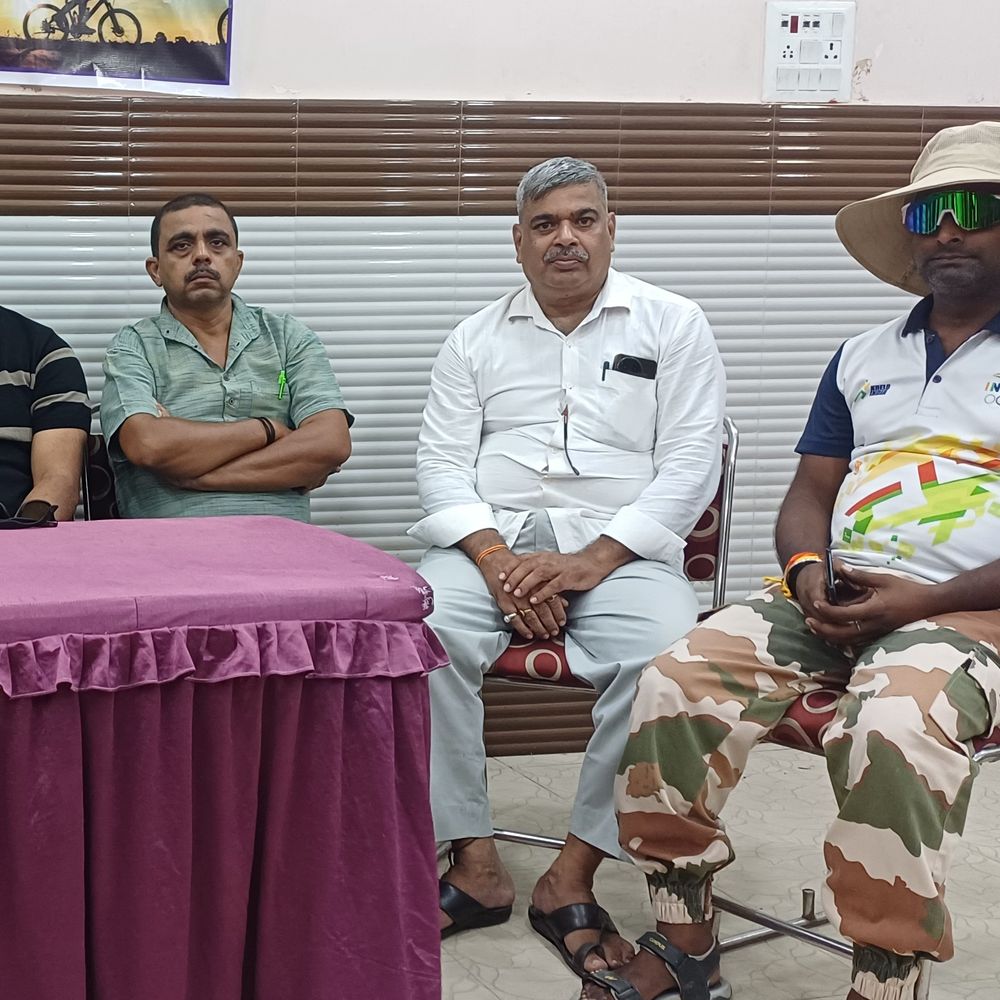 मुंगेर-300 बेटियां साइकिलिंग में दिखाएंगी दम’:सफियाबाद एयरपोर्ट के रनवे पर 2 दिन मुकाबला, विजेताओं को 10 हजार का पुरस्कार